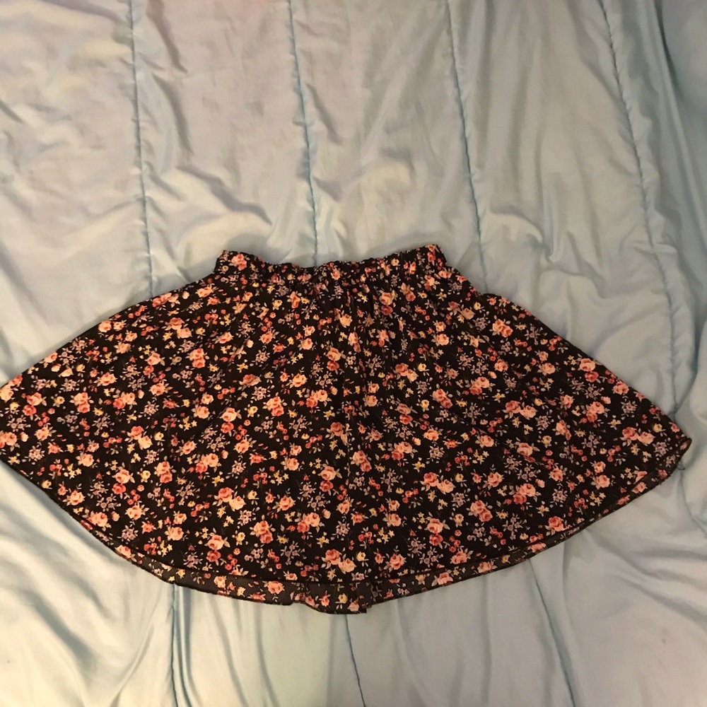 🌺🌹🌼FLORAL SKIRT🌸🌷💐